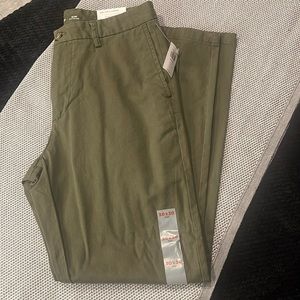 Men’s casual pants
